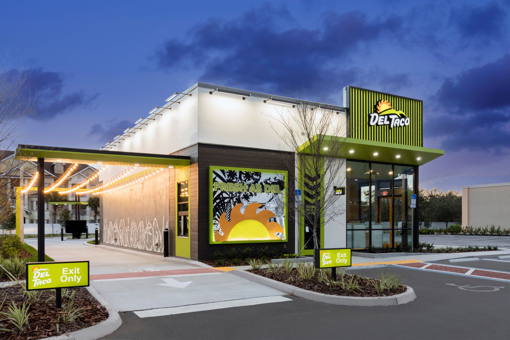 Del Taco Opens New Fresh Flex Restaurant in San Bernardino
