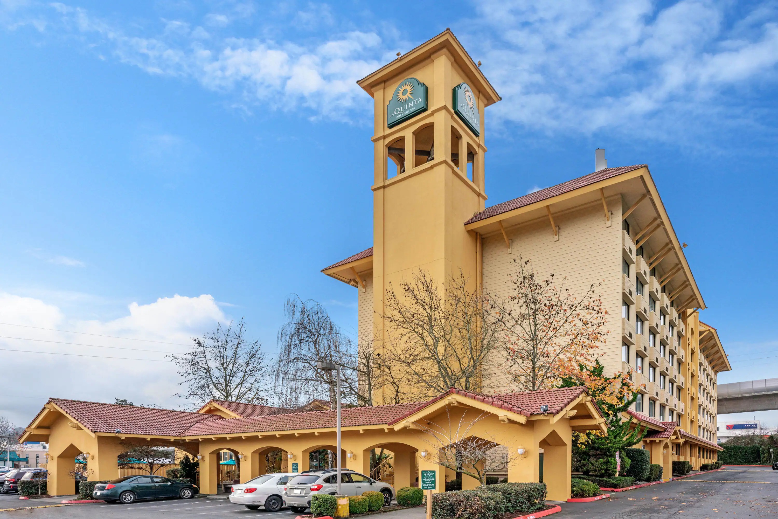 La Quinta Inn & Suites by Wyndham Seattle Sea-Tac Airport