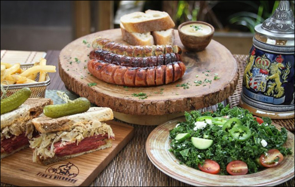 Houston's iconic German eatery, King's BierHaus, has finalized its first franchise deal to bring three more locations to the greater Houston area. The first franchised location will open in League City (828 W. FM 646) in October 2018.