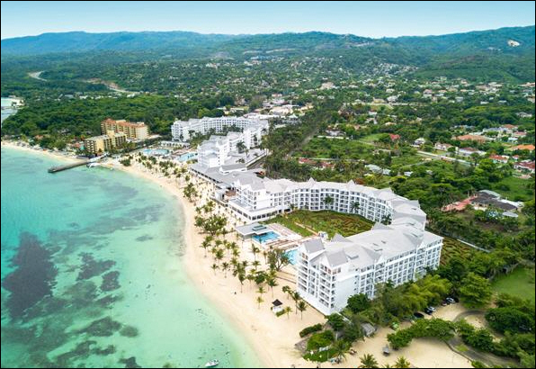 Sunwing Top-Rated Resort, Riu Ocho Rios, Now Features New 'Splash Water World' Water Park Together with Fully Refurbished Facilities